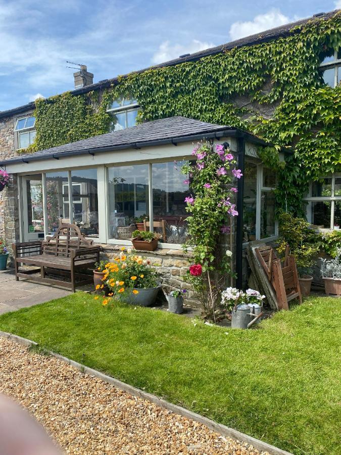 Chapel Cottage Clitheroe Road Waddington  Dış mekan fotoğraf